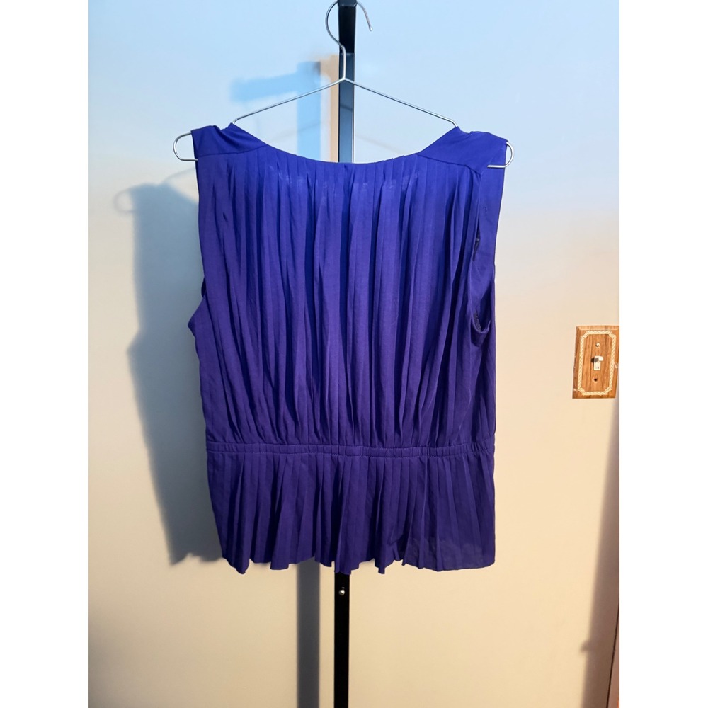 J.Crew Purple Pleated Peplum Sleeveless Blouse Top Style 97869 Womens Medium - Picture 2 of 4